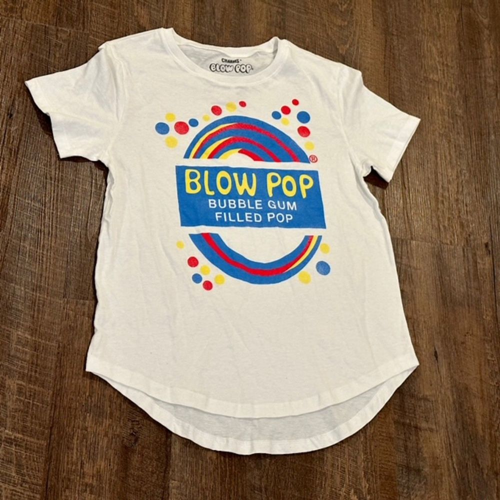 Vintage Blow Pop Candy Wrapper Youth Crewneck T Shirts Boy or Girl size 7-9Y